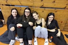w_07_volejbal_fanousci_1